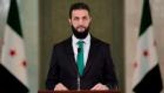 سيدتان و5 رجال.. أعضاء اللجنة التحضيرية لـ«الحوار الوطني» في سوريا