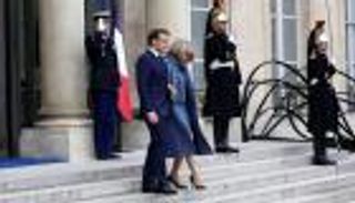 «تحالف أزمة» في الغرب.. احتواء ترامب وتجاوز المؤسسات المنقسمة