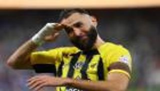 الهلال ضحية بنزيما المفضلة مع الاتحاد
