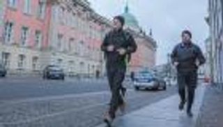 شولتز «يركض» بعيدا عن «ماراثون» الانتخابات الألمانية