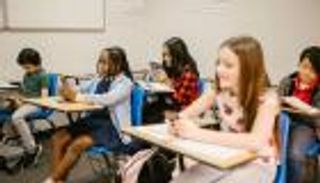 لا هواتف ذكية في مدارس الدنمارك قريبا