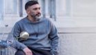 بعد أزمته الصحية.. تركي آل الشيخ يساند عمرو مصطفى بكلمات مؤثرة