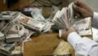 رحلة الحد الأدنى للأجور في مصر خلال 16 عاما.. من 700 إلى 7 آلاف جنيه