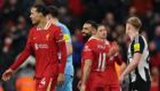 صحوة مانشستر وتعثر أرسنال.. ليفربول يستغل الهدايا ويبتعد بالصدارة