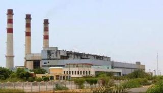 جهود لوقف انقطاع الكهرباء في عدن خلال رمضان