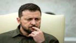 زيلينسكي يُهادن ترامب: دعمه حيوي ومستعد لتوقيع اتفاق المعادن