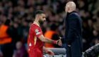 بسبب قرار سلوت.. كواليس غضب محمد صلاح ضد باريس 