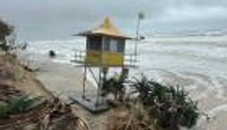 أستراليا تجلي آلاف السكان تحسبا للإعصار «ألفريد» وسط مخاوف من فيضانات