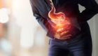 هل تعاني من الانتفاخ والحموضة في رمضان؟ إليك الأسباب والعلاج