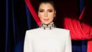 أصالة تحرج ابنتها وتحتفل بـ«عريسها القادم»