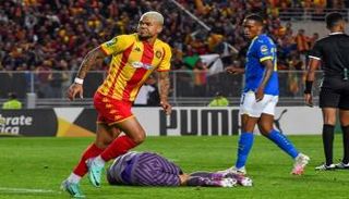 مواجهة سابقة بين الترجي وصن داونز