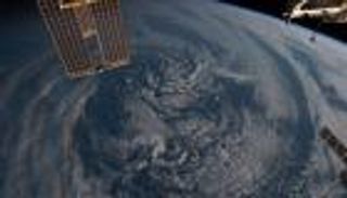 «ناسا» تطلق تلسكوبا فضائيا لرسم خريطة شاملة للسماء