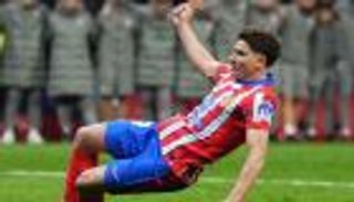 هل سُرق أتلتيكو مدريد؟.. قوانين مختلفة تفسّر إلغاء ركلة جزاء ألفاريز