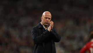 أرني سلوت مدرب ليفربول