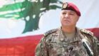 رئيس لبنان يأمر الجيش بالرد على مصادر النيران من الحدود السورية