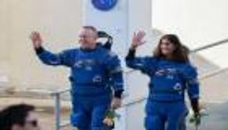 بعد تسعة أشهر في الفضاء.. رائدا الفضاء الأمريكيان يعودان إلى الأرض غدا