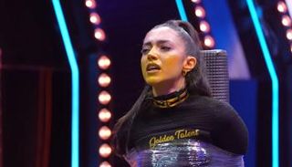 ستيفاني عطاالله