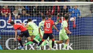 برشلونة وأوساسونا