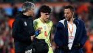 نهاية الأزمة.. برشلونة يستعيد كوبارسي من منتخب إسبانيا