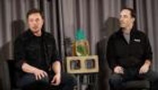 ستيف ديفيس.. الفانوس السحري لـ«إيلون ماسك»