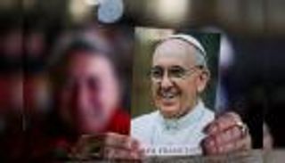 البابا فرنسيس يغادر المستشفى بعد تلقي العلاج على مدى 5 أسابيع