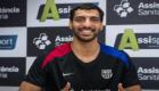 سيف الدرع.. مصري جديد في برشلونة