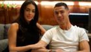 رونالدو يعلن شرطه للزواج من جورجينا رودريغيز