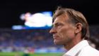 هل تراجع عن طموحه؟.. رينارد يفاجئ الجماهير السعودية بعد موقعة اليابان