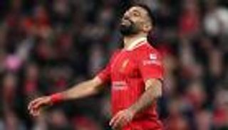 بسبب محمد صلاح.. مايكل أوين يوجّه نصيحة إلى ليفربول