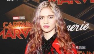 المغنية الكندية غرايمز