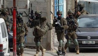 جنود إسرائيليون بالضفة الغربية
