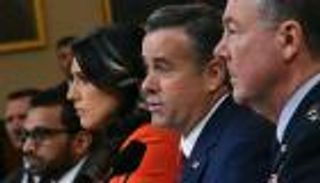 «سيغنال غيت» تفتح النار بواشنطن..دعوات الاستقالة تلاحق الكبار