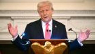 في إفطار رمضاني بالبيت الأبيض.. هكذا غازل ترامب المسلمين