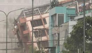 زلزال ميانمار المدمر