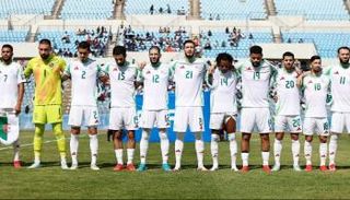 لاعبو منتخب الجزائر
