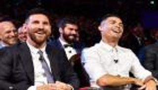 بعد جدل مونديال الأندية.. هل يلعب رونالدو وميسي في فريق واحد؟