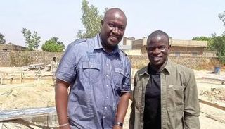 نغولو كانتي في زيارته لمالي