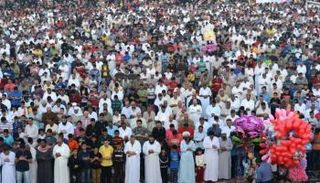 مواعيد صلاة عيد الفطر 2025 في جميع محافظات مصر