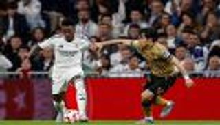 إلى نهائي كأس الملك.. ريال مدريد يفلت من فخ سوسيداد في 120 دقيقة