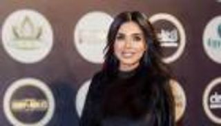 دينا: رانيا يوسف لا تجيد الرقص.. وكدت أموت في «نسر الصعيد»