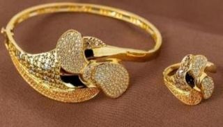 مشغولات ذهبية - أرشيفية