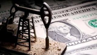 رسم ثلاثي الأبعاد لمنصة نفطية وعملات من الدولار الأمريكي