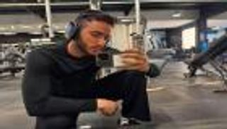 سر رشاقة أحمد مالك في «ولاد الشمس».. هكذا حافظ على وزنه