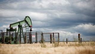 منصة نفطية - رويترز