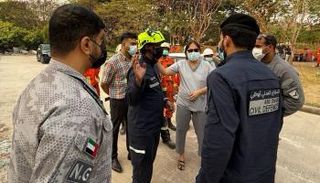 أعضاء من فريق البحث والإنقاذ الإماراتي بميانمار