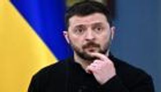 زيلينسكي يفتح الباب أمام نشر قوات أجنبية في أوكرانيا