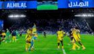 بدأت بين البليهي ودوران.. سر اشتباكات لاعبي الهلال والنصر