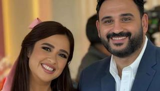 ياسمين عبدالعزيز وأكرم حسني