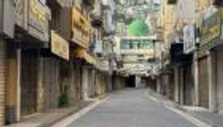 بالصور.. الإضراب الشامل يعم الضفة الغربية تضامناً مع غزة