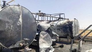 خزانات الوقود المحترقة بمطار دنقلا